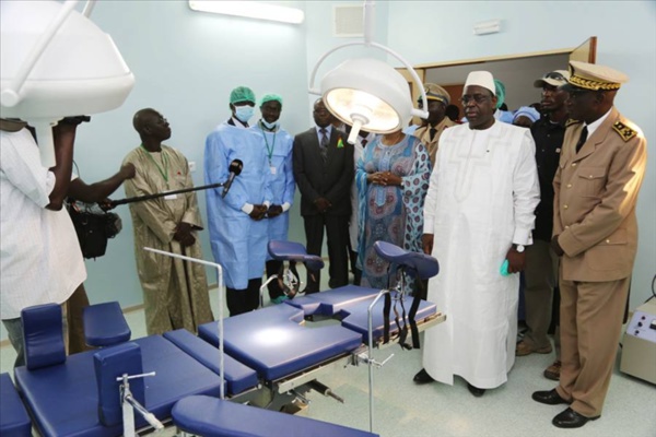 Macky Sall inonde nos hôpitaux avec des équipements de pacotille
