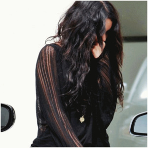 Révélation: La jeune dame qui a filmé le policier "corrompu", risque d’être poursuivie pour avoir tromper son mari Révélation: La jeune dame qui a filmé le policier "corrompu", risque d’être poursuivie pour avoir tromper son mari