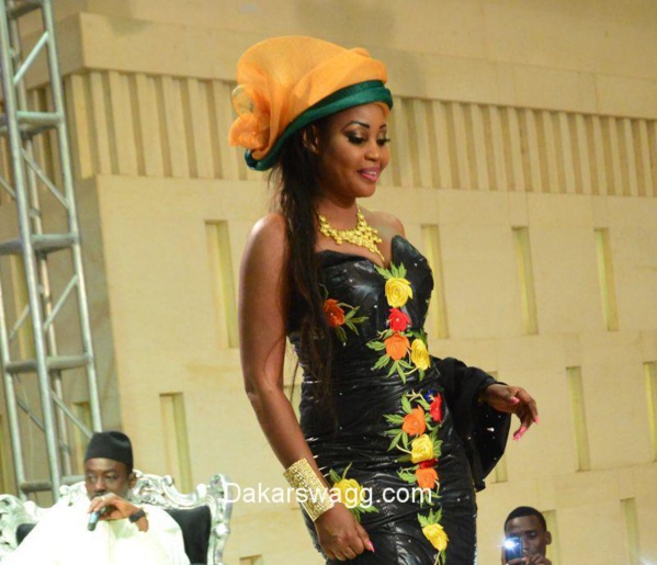 (26) Photos : Les dernières tendances de la Mode Tabaski 2016 (26) Photos : Les dernières tendances de la Mode Tabaski 2016