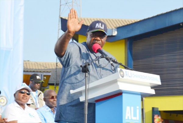 Présidentielle au Gabon: Bongo déclare attendre sereinement l’annonce des résultats Présidentielle au Gabon: Bongo déclare attendre sereinement l’annonce des résultats