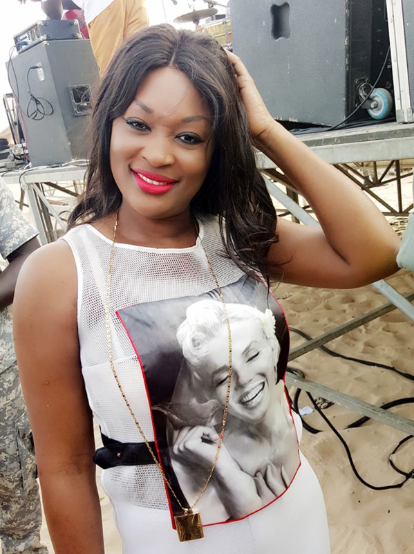 (Photos) - Le look séduisant de Titi à la plage Bceao (Photos) - Le look séduisant de Titi à la plage Bceao