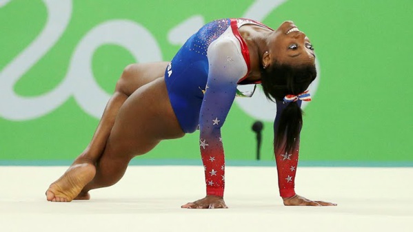 Simone Biles accusée de dopage par... Simone Biles accusée de dopage par...