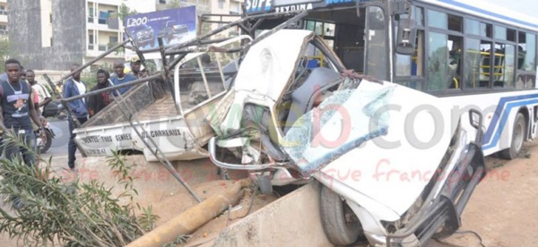 Une tabaski meutrière : 14 morts et 299 blessés sur les routes Une tabaski meutrière : 14 morts et 299 blessés sur les routes