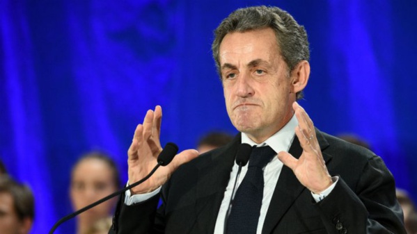 Nicolas Sarkozy aux militants de Ping: « Ici c'est la France, ce n’est pas le Gabon. Si vous voulez parler du Gabon, retournez-y »