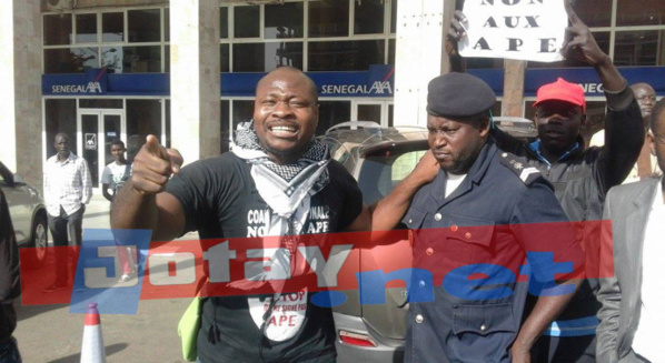Déplacement du premier ministre Français au Sénégal: Guy Marius Sagna arrêté à Dakar Déplacement du premier ministre Français au Sénégal: Guy Marius Sagna arrêté à Dakar