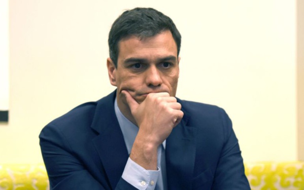 Espagne: le chef du Parti socialiste, Pedro Sanchez, contraint à la démission