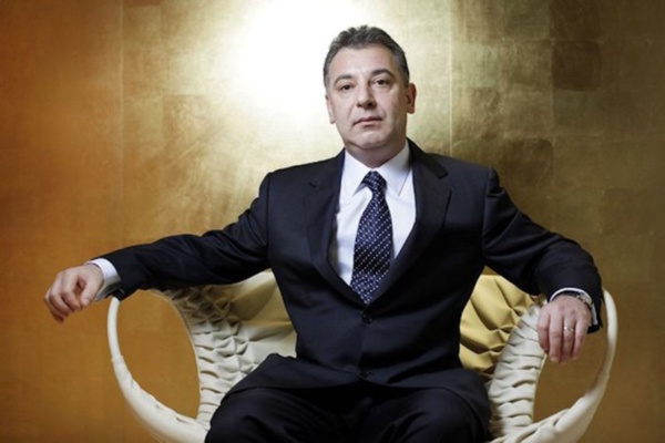 Frank Timis, l’empereur contesté en Afrique Frank Timis, l’empereur contesté en Afrique