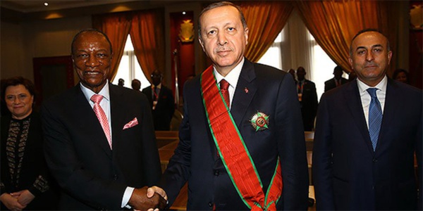 Sur ordre de la Turquie: le président Condé ferme tous les établissements Yavuz Selim de la Guinée Sur ordre de la Turquie: le président Condé ferme tous les établissements Yavuz Selim de la Guinée