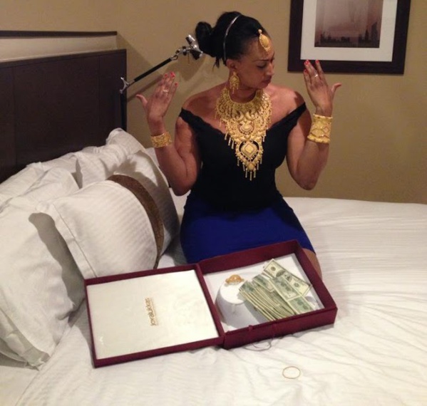 Diaba sora et le ministre sénégalais à 20 millions la nuit Diaba sora et le ministre sénégalais à 20 millions la nuit