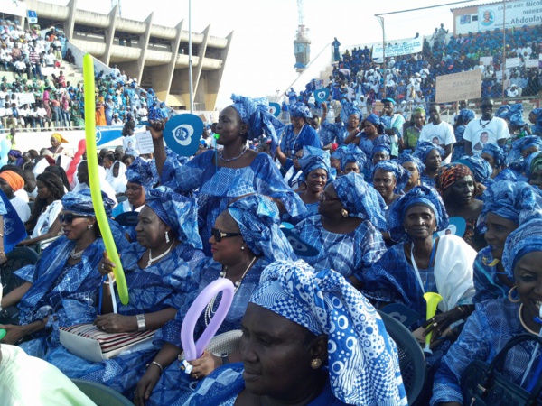 En Direct: Fin du meeting du président de l'UCS, Abdoulaye Baldé En Direct: Fin du meeting du président de l'UCS, Abdoulaye Baldé