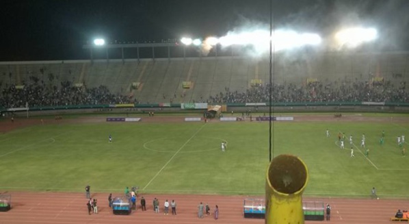 MATCH DE GALA AFRIVAC: Un fiasco total…des affaires des joueurs emportées par des voleurs qui sont entrés dans les vestiaires MATCH DE GALA AFRIVAC: Un fiasco total…des affaires des joueurs emportées par des voleurs qui sont entrés dans les vestiaires