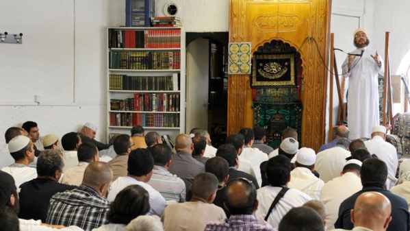 France: Incendie volontaire dans une salle de prière musulmane France: Incendie volontaire dans une salle de prière musulmane