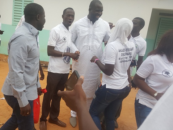 Le responsable libéral Tito Tamba honore les meilleurs élèves de la zone des Kalounay