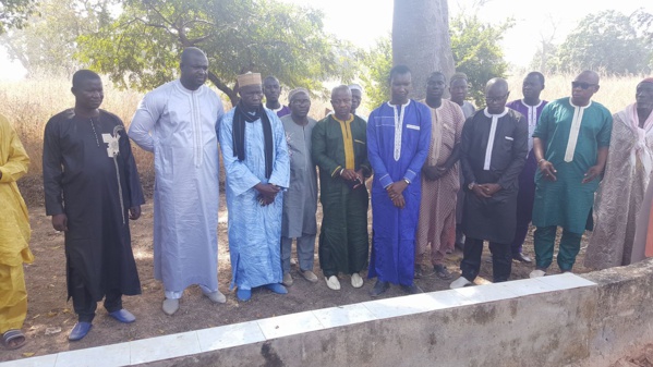 Le Dr Tito Tamba, nouveau patron du PDS à Bignona et Cie rendent hommage à Oumar Lamine Badji Le Dr Tito Tamba, nouveau patron du PDS à Bignona et Cie rendent hommage à Oumar Lamine Badji