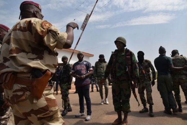 Qui sont les « Sierra-Delta de Côte d’Ivoire » : l’autre groupe de militaires qui menace le Gouvernement ?