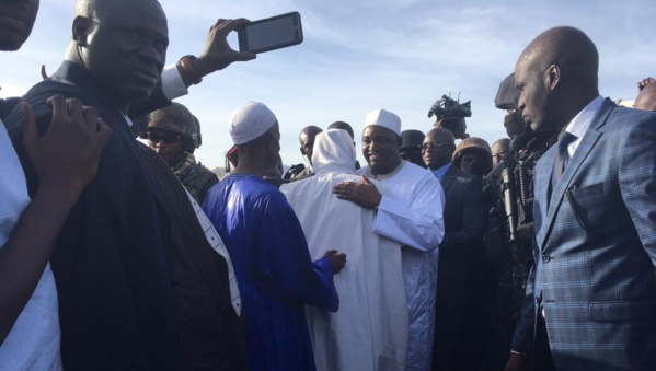 Le président Adama Barrow est rentré en Gambie Le président Adama Barrow est rentré en Gambie