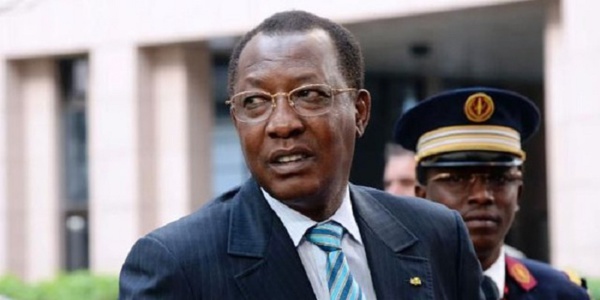 Idriss Déby Itno: « Au lieu de nous donner des leçons, l’Occident devrait écouter notre avis » Idriss Déby Itno: « Au lieu de nous donner des leçons, l’Occident devrait écouter notre avis »