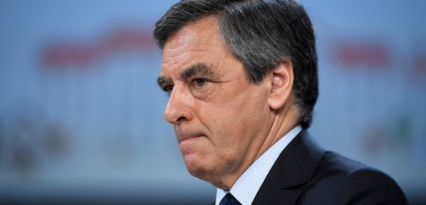 François Fillon en difficulté : une information judiciaire ouverte François Fillon en difficulté : une information judiciaire ouverte