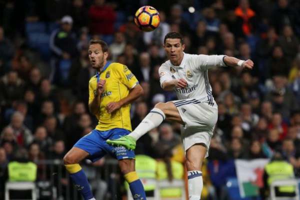 Réduit à 10, le Real Madrid sauve un point contre Las Palmas grâce à Cristiano Ronaldo Réduit à 10, le Real Madrid sauve un point contre Las Palmas grâce à Cristiano Ronaldo