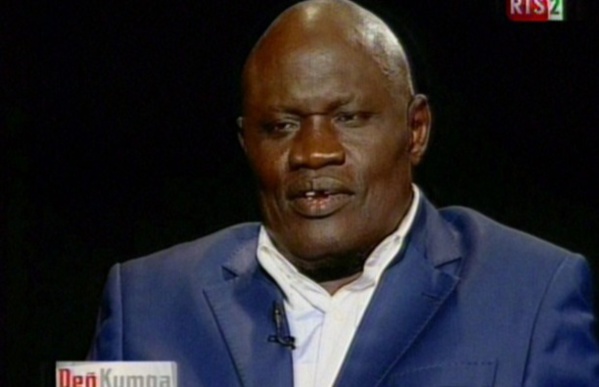 Le président Macky Sall  nomme Gaston Mbengue Ministre...