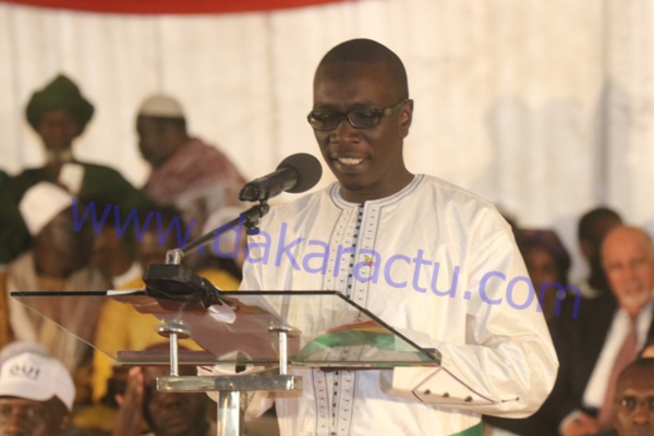 Humiliation du porte parole du PS devant Macky: premier acte de trahison de l'APR Humiliation du porte parole du PS devant Macky: premier acte de trahison de l'APR