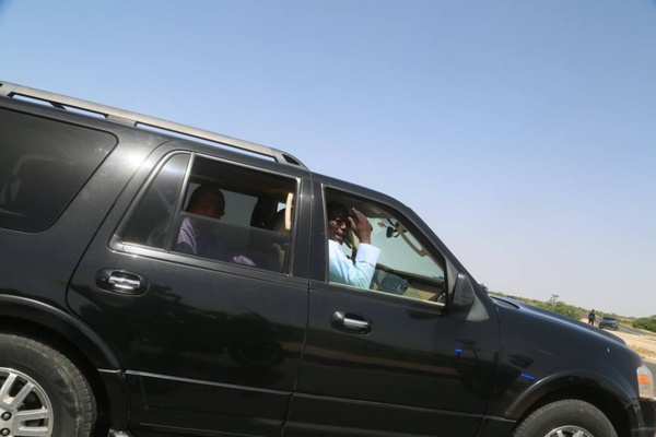 Banditisme d'Etat: le véhicule du griot de Macky Sall, fonce sur un policier...