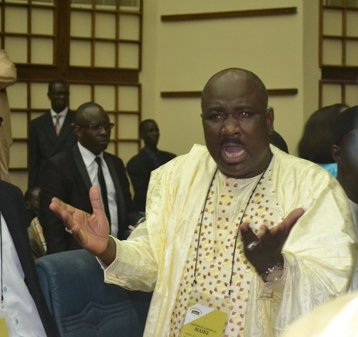 FARBA NGOM: Mackiste et pas militant de l’APR