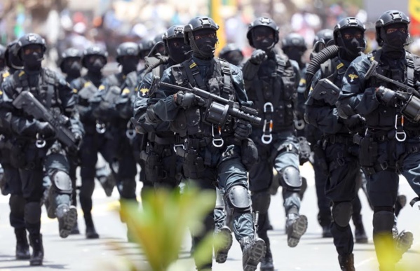 Ces armes lourdes acquises par le régime du président Macky Sall, viennent de... 