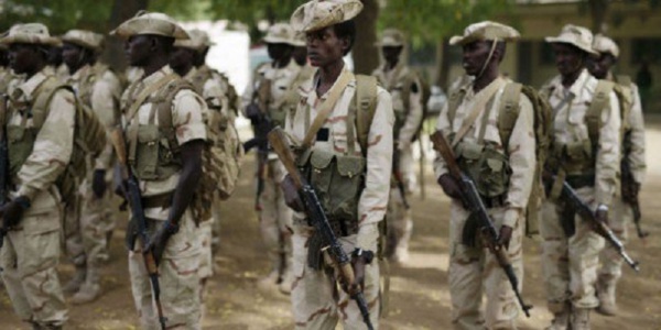 Tchad : une dizaine de militaires en état d’arrestation abattus lors de leur transfert Tchad : une dizaine de militaires en état d’arrestation abattus lors de leur transfert