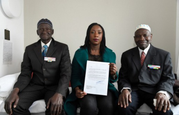 Hollande naturalise ce samedi 28 anciens tirailleurs sénégalais à l'Elysée Hollande naturalise ce samedi 28 anciens tirailleurs sénégalais à l'Elysée