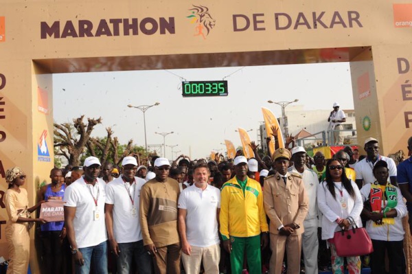 Marathon jour de la fête de Pâques, la marche de la honte ! Marathon jour de la fête de Pâques, la marche de la honte !