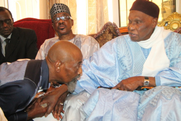 Pape Samba Mboup écrit une lettre d'adieu à Me Wade