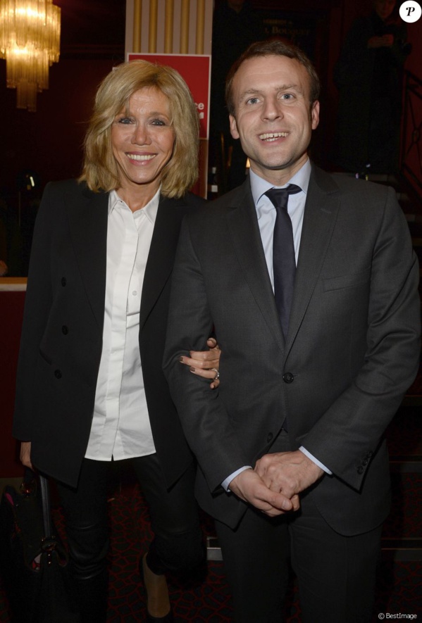Emmanuel Macron et sa femme Brigitte, l'amour n'a pas d'âge (18 photos) Emmanuel Macron et sa femme Brigitte, l'amour n'a pas d'âge (18 photos)