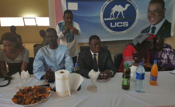 Maroc: les centristes promettent de sanctionner Macky Sall aux prochaines élections législatives Maroc: les centristes promettent de sanctionner Macky Sall aux prochaines élections législatives