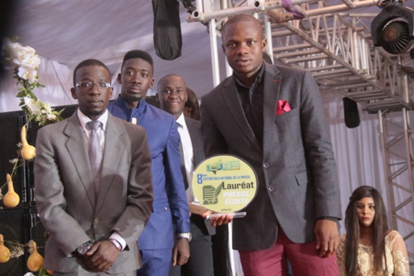 Chimer Junior Lopy, remporte le prix du meilleur reportage presse écrite 2017 Chimer Junior Lopy, remporte le prix du meilleur reportage presse écrite 2017