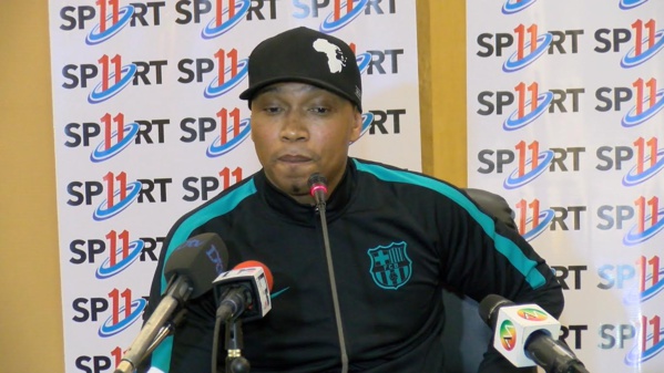 "Sport11": Le journal d'El Hadji Diouf ne sort plus pour des raisons financières "Sport11": Le journal d'El Hadji Diouf ne sort plus pour des raisons financières