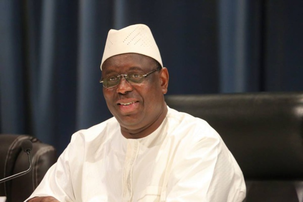 Présidence de la république: Macky Sall travaille 15/24 heures Présidence de la république: Macky Sall travaille 15/24 heures