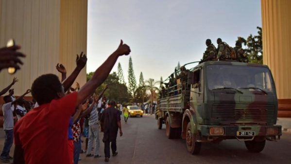 La CEDEAO prolonge le mandat de sa force en Gambie La CEDEAO prolonge le mandat de sa force en Gambie