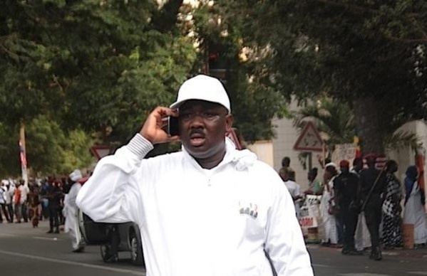 Téléphonie: le frère de Farba Ngom veut acheter la 4ème licence