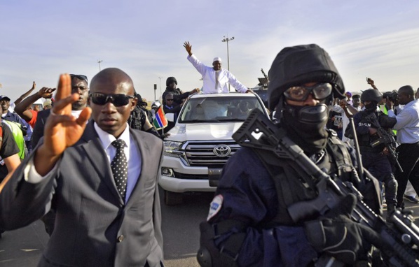 Une guerre des chefs secoue les Services de Renseignements gambiens : des Officiers prêts à lancer un “assaut” (documents exclusifs) Une guerre des chefs secoue les Services de Renseignements gambiens : des Officiers prêts à lancer un “assaut” (documents exclusifs)