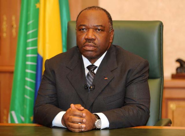 Émoi au Gabon quand une journaliste annonce par erreur la mort d'Ali Bongo Émoi au Gabon quand une journaliste annonce par erreur la mort d'Ali Bongo