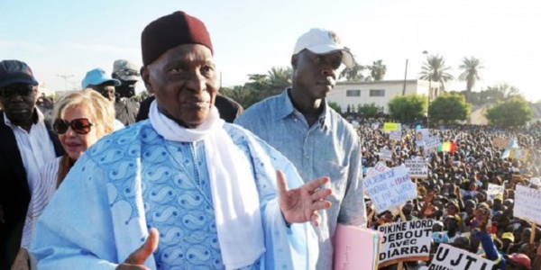 Finalement Me Abdoulaye Wade arrive au Sénégal avant le démarrage de la campagne