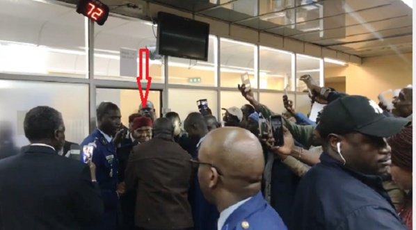 Me Wade arrive demain à Dakar: il s'adresse à ses militants dans une vidéo Me Wade arrive demain à Dakar: il s'adresse à ses militants dans une vidéo