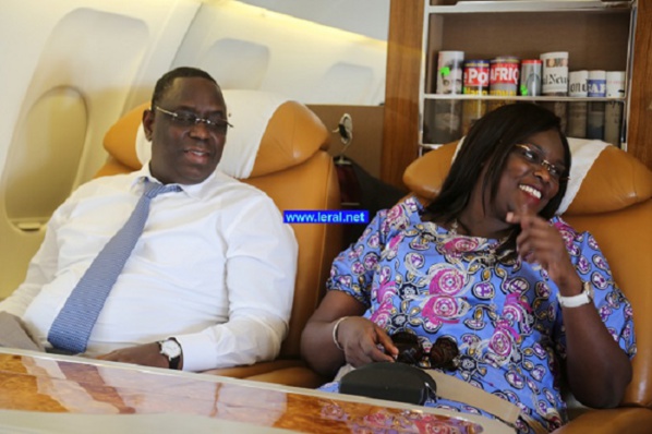 Le Président Macky Sall s'est envolé ce matin pour des vacances Le Président Macky Sall s'est envolé ce matin pour des vacances