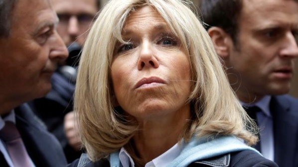 Brigitte Macron: « Je sais que j’ai fait du mal à mes enfants, c’est la chose que je me reproche le plus » Brigitte Macron: « Je sais que j’ai fait du mal à mes enfants, c’est la chose que je me reproche le plus »