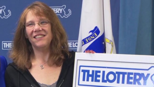 Gagnante du jackpot record, elle quitte son job Gagnante du jackpot record, elle quitte son job