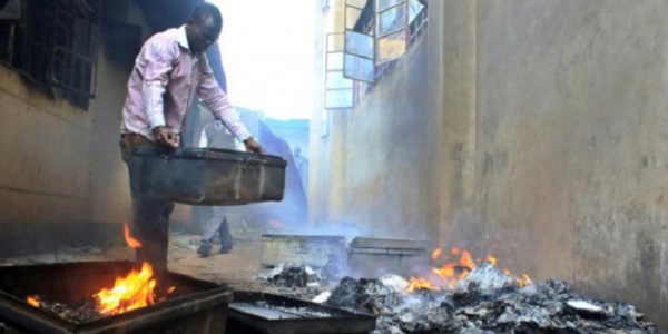 Kenya : sept lycéennes tuées dans l’incendie de leur dortoir