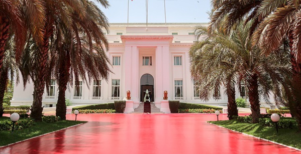 Sénégal : Pas de gouvernement, ni d'Assemblée nationale Sénégal : Pas de gouvernement, ni d'Assemblée nationale