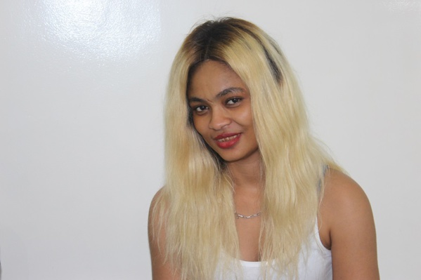 PHOTOS: la ravissante commerciale de la boutique BG PHOTOS: la ravissante commerciale de la boutique BG