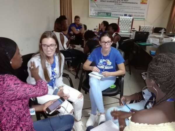 L’entreprenariat numérique: Plusieurs jeunes dames Sénégalaise et Espagnoles formées